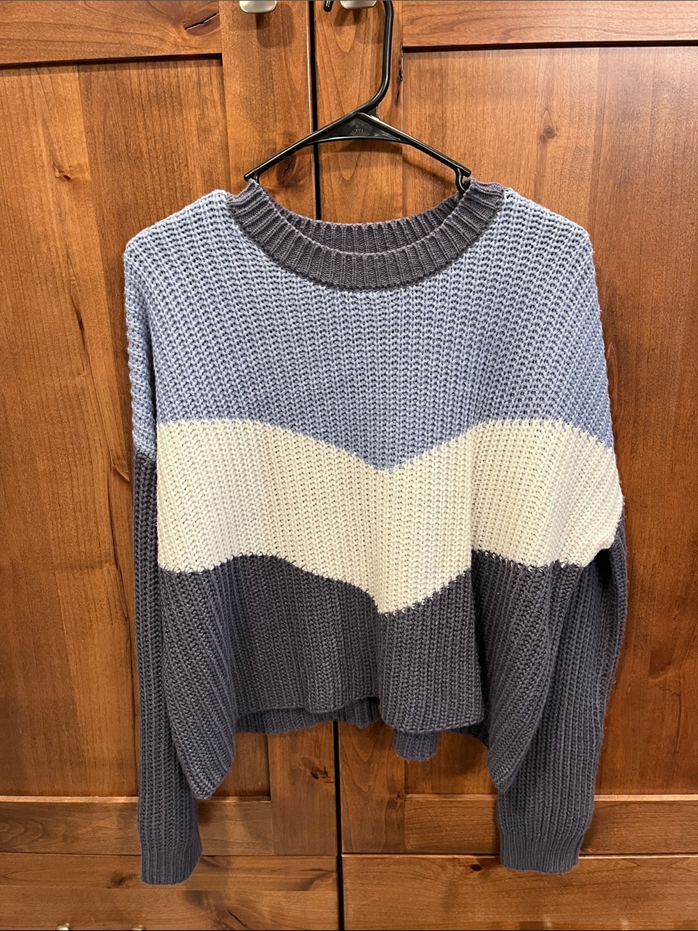 Colorblock Lightly Cropped Crewneck Sweater